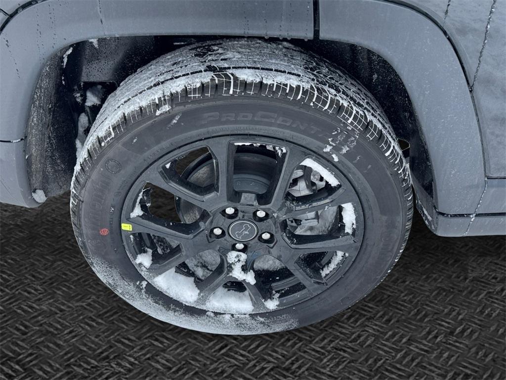 new 2026 Jeep Compass car, priced at $33,805