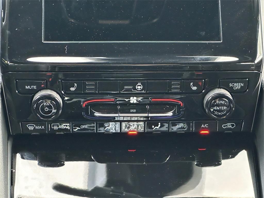 new 2025 Jeep Grand Cherokee L car, priced at $42,297