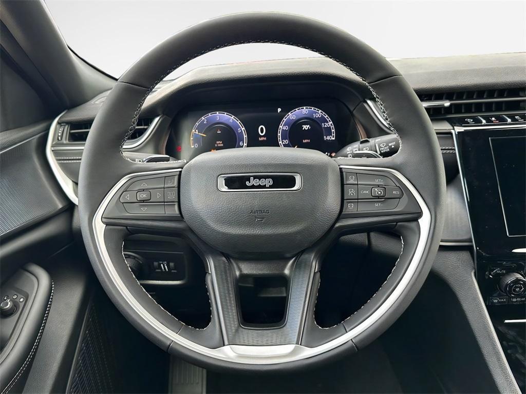 new 2025 Jeep Grand Cherokee L car, priced at $42,297