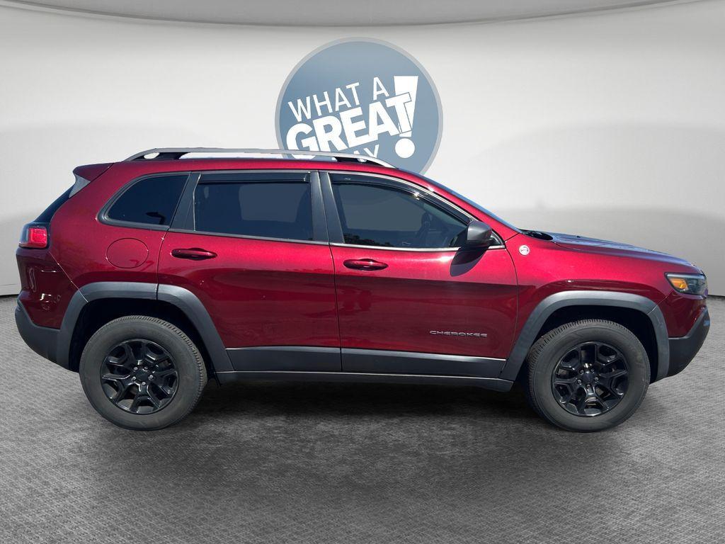 used 2019 Jeep Cherokee car, priced at $16,898