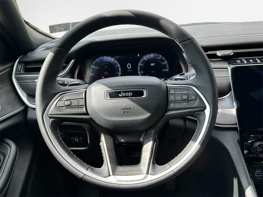 new 2025 Jeep Grand Cherokee L car, priced at $42,256