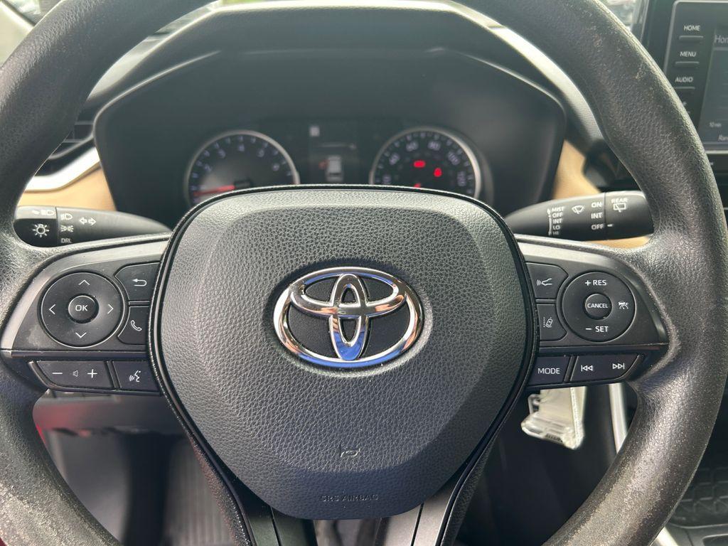used 2020 Toyota RAV4 car, priced at $26,788