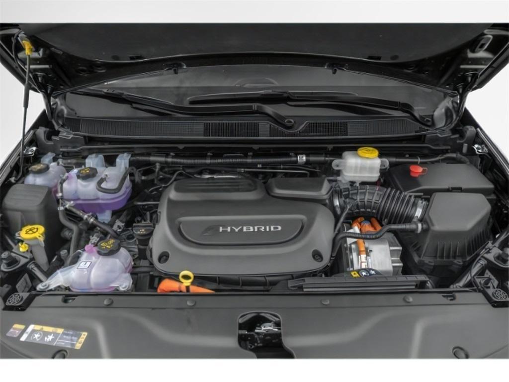 new 2024 Chrysler Pacifica Hybrid car
