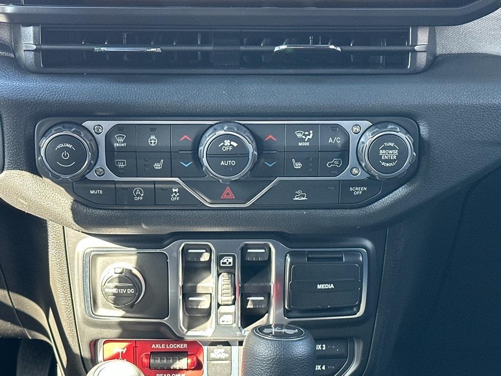 new 2026 Jeep Wrangler car, priced at $51,813