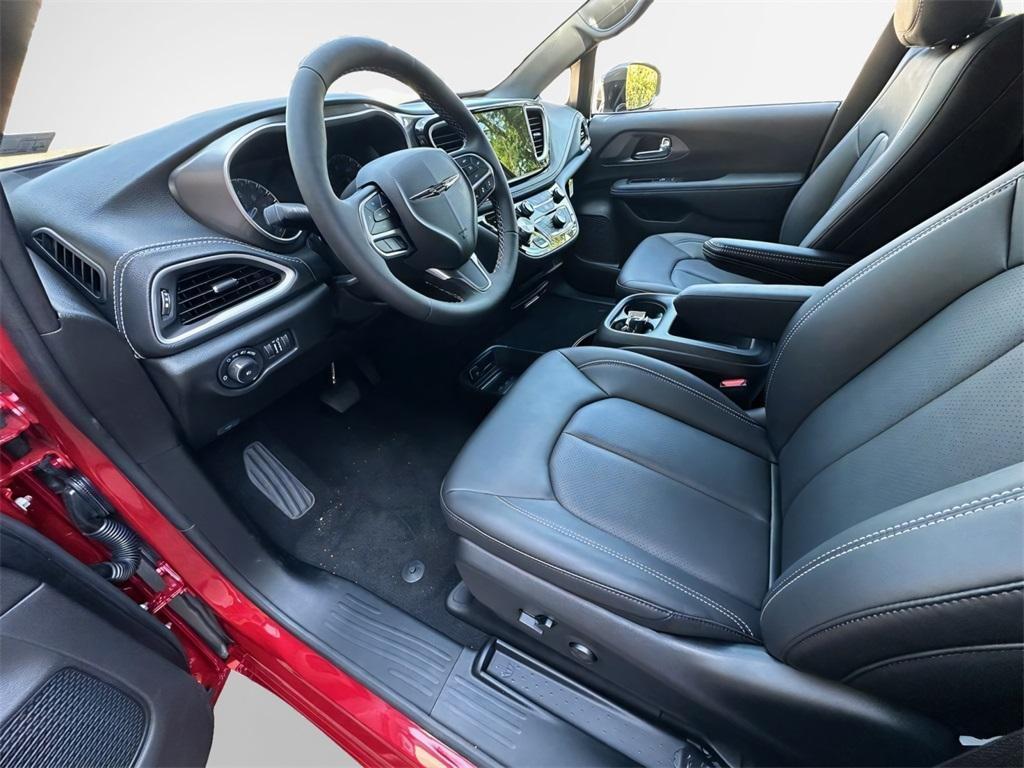 new 2026 Chrysler Pacifica car, priced at $41,191