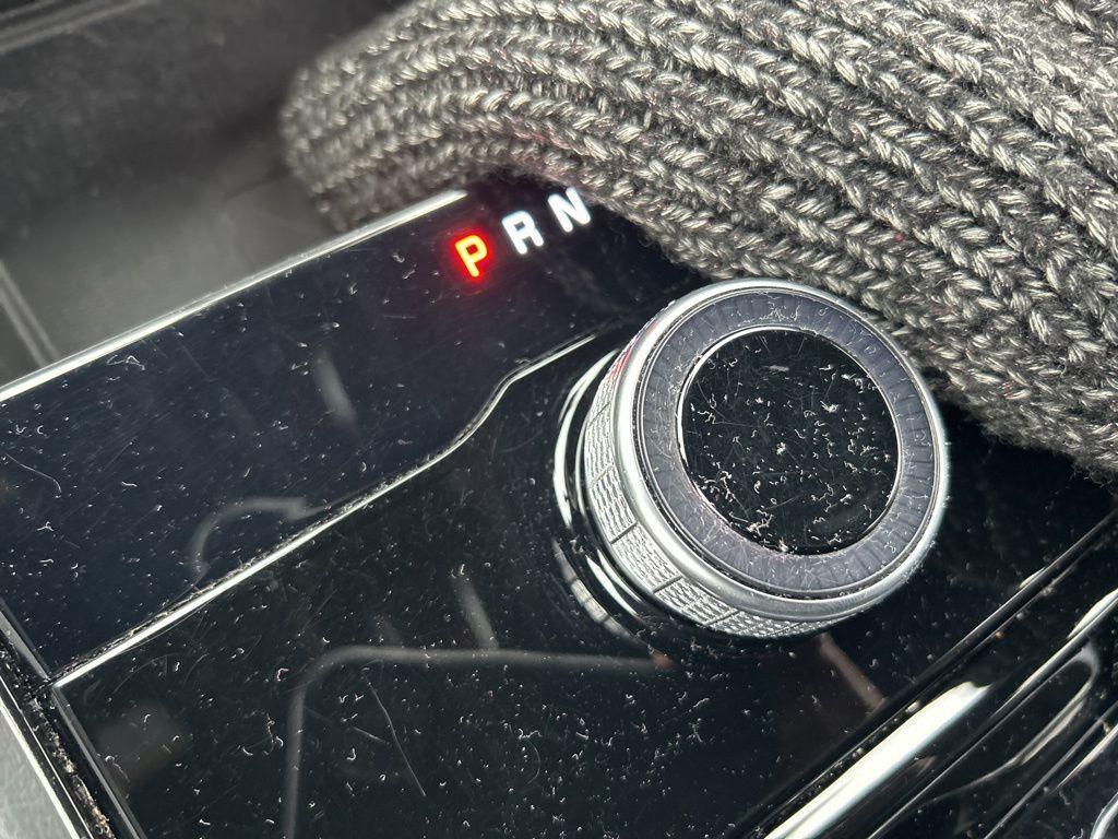 used 2023 Jeep Grand Cherokee car, priced at $31,989