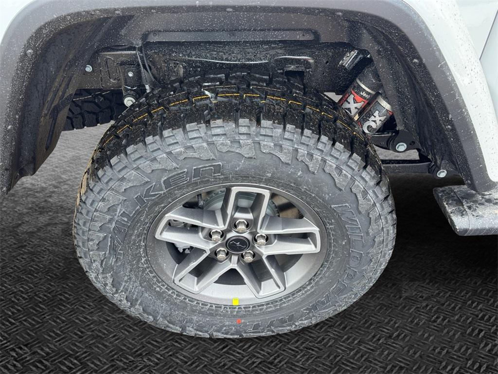 new 2026 Jeep Gladiator car, priced at $57,412