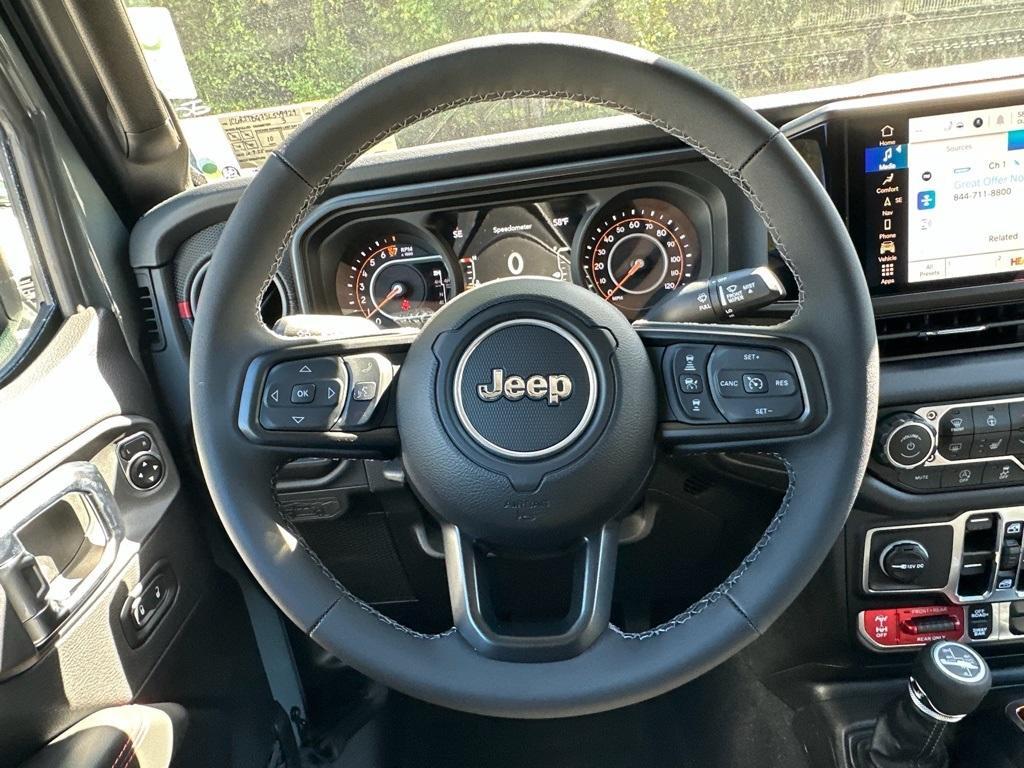 new 2025 Jeep Gladiator car, priced at $53,799