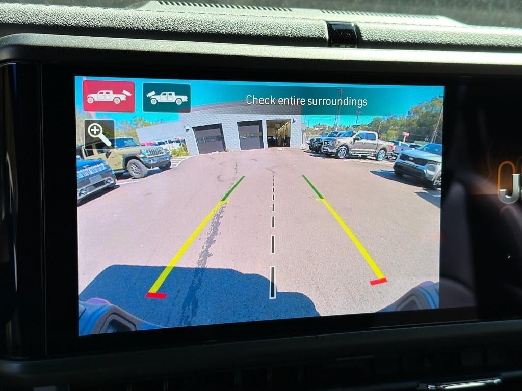 new 2025 Jeep Gladiator car, priced at $53,799