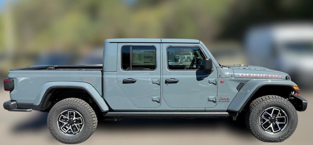 new 2025 Jeep Gladiator car, priced at $53,799