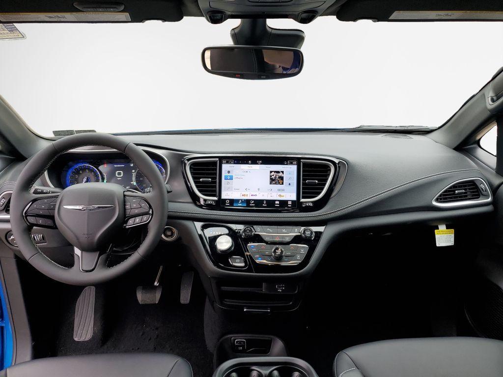 new 2026 Chrysler Pacifica car, priced at $48,527