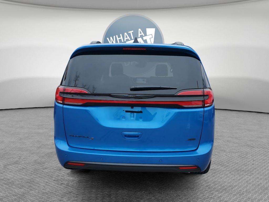 new 2026 Chrysler Pacifica car, priced at $48,527