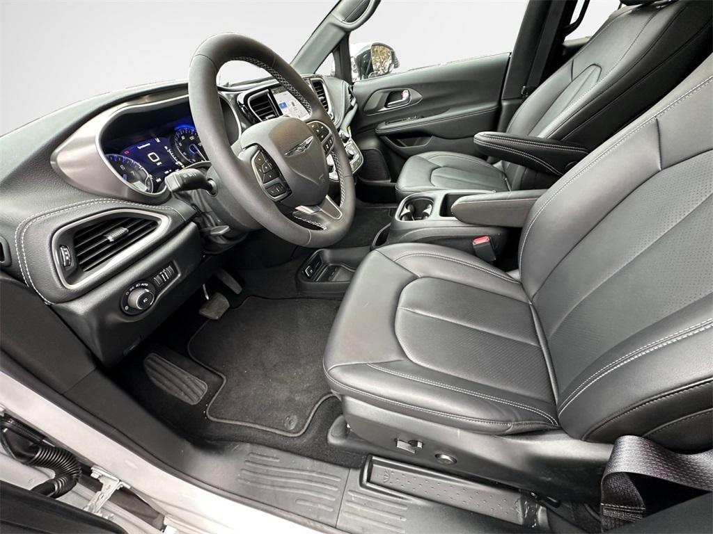 new 2026 Chrysler Pacifica car, priced at $37,999