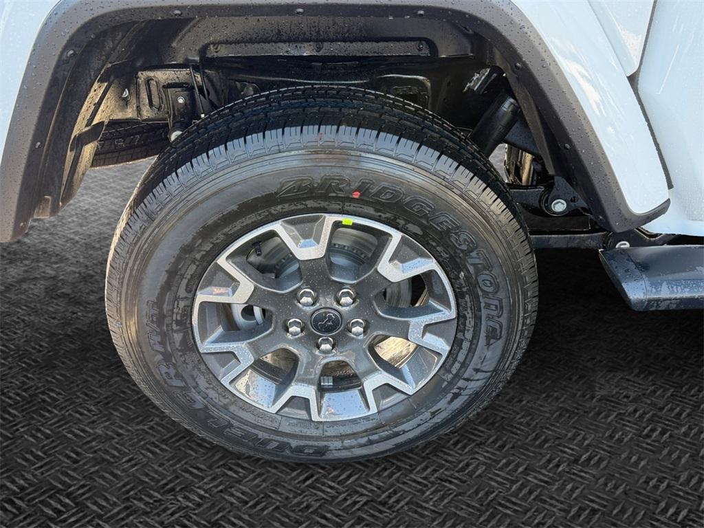 new 2026 Jeep Gladiator car, priced at $53,385