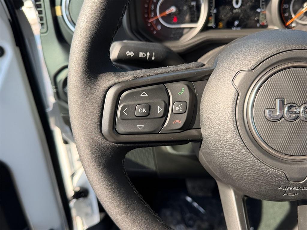 new 2026 Jeep Gladiator car, priced at $53,385