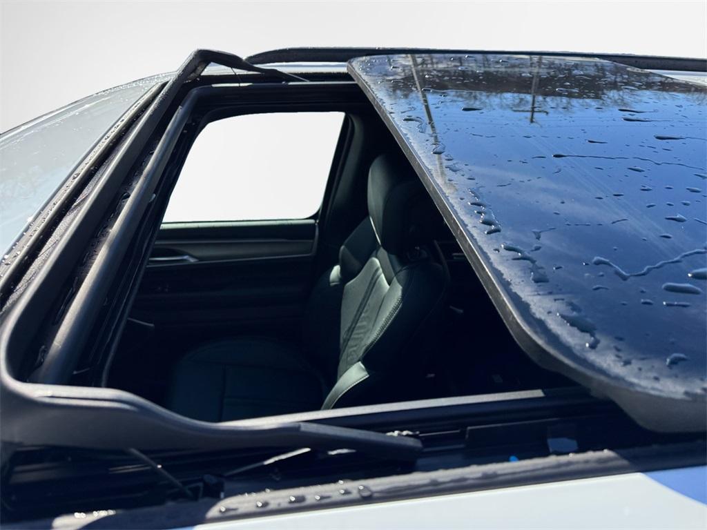 new 2026 Jeep Grand Wagoneer L car, priced at $72,944