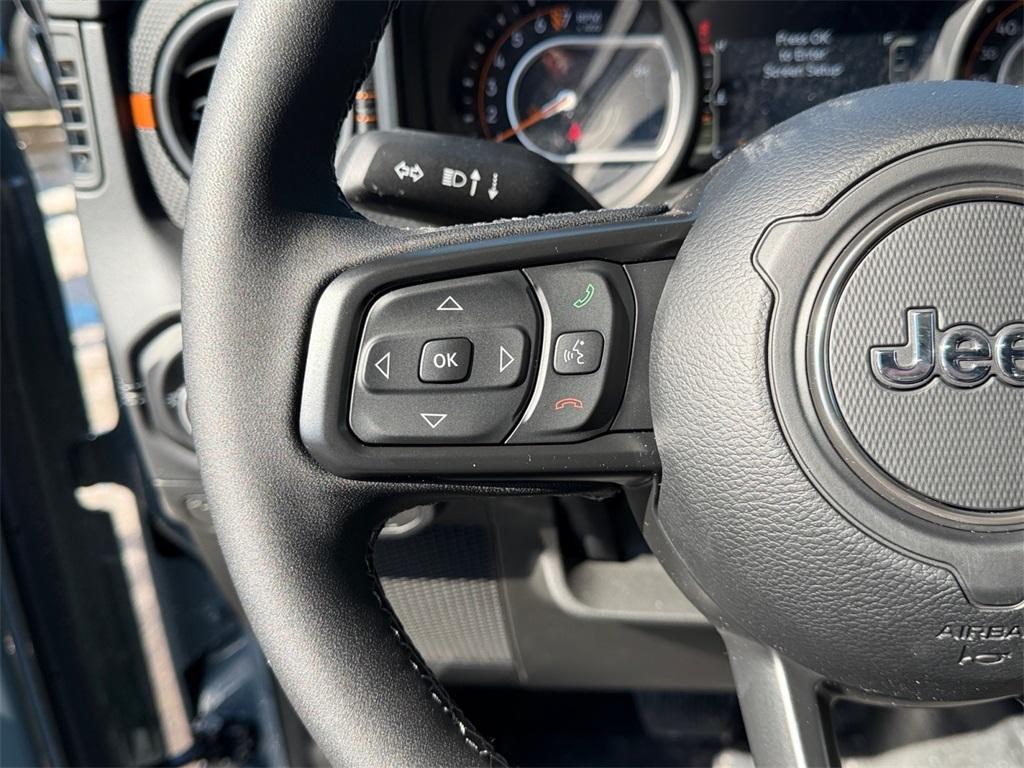 new 2026 Jeep Gladiator car, priced at $55,205