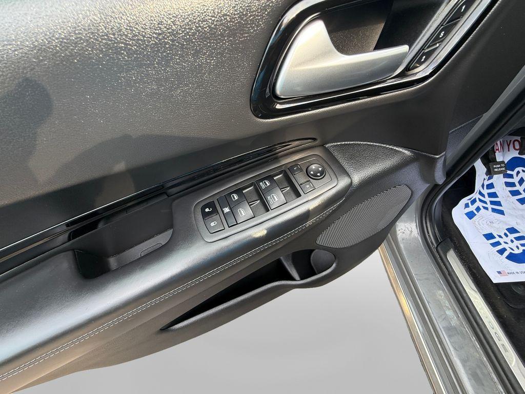 used 2022 Dodge Durango car, priced at $36,233