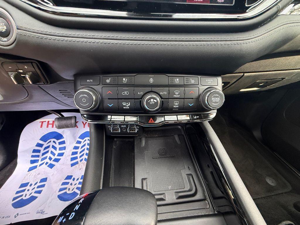 used 2022 Dodge Durango car, priced at $36,233
