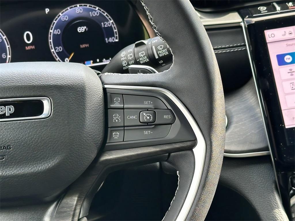 new 2025 Jeep Grand Cherokee L car, priced at $42,256