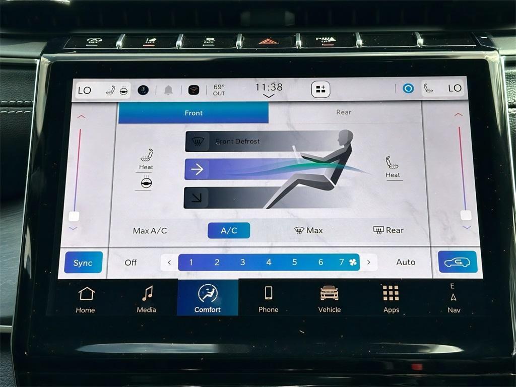 new 2025 Jeep Grand Cherokee L car, priced at $42,256