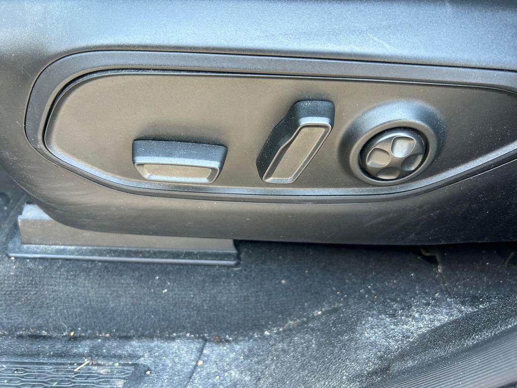 used 2023 Jeep Grand Cherokee L car, priced at $31,578
