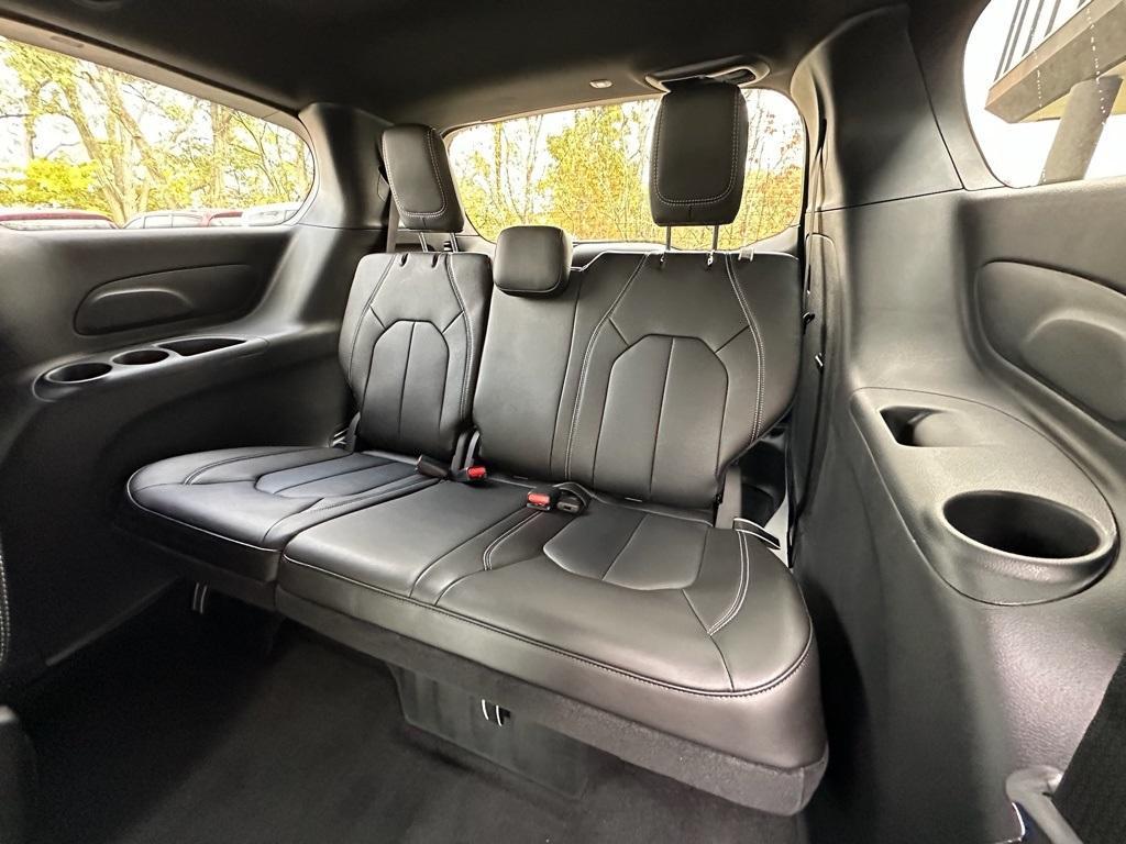 new 2026 Chrysler Pacifica car, priced at $43,751