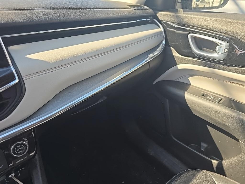 used 2022 Jeep Compass car, priced at $22,989