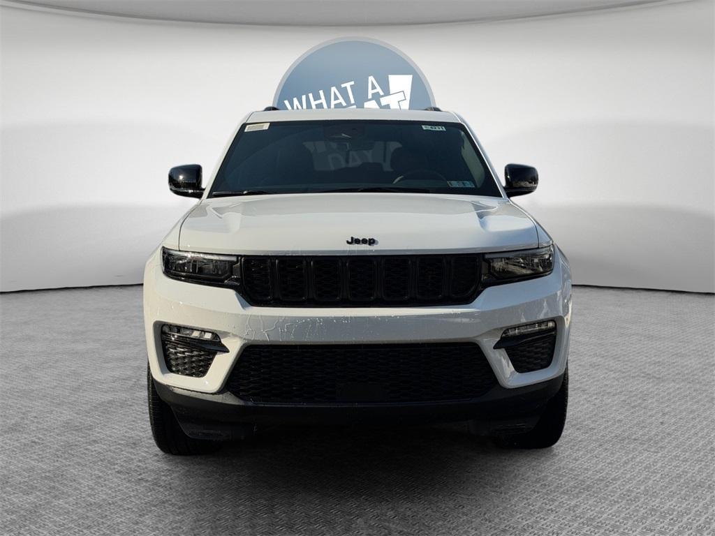 new 2025 Jeep Grand Cherokee car, priced at $43,527