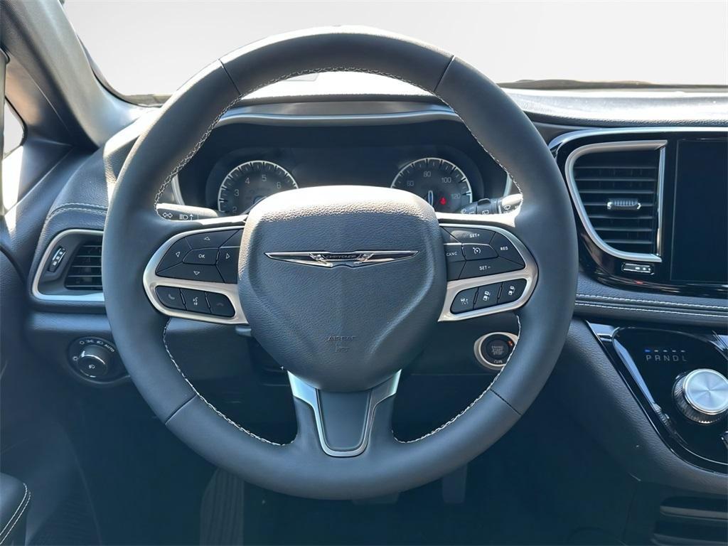 new 2026 Chrysler Pacifica car, priced at $39,371