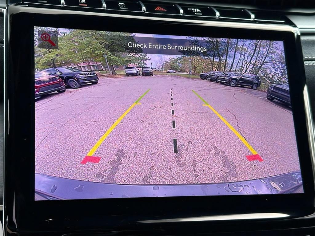 new 2025 Jeep Grand Cherokee L car, priced at $42,476