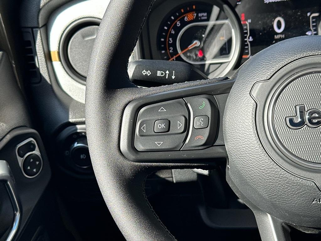 new 2026 Jeep Wrangler car, priced at $52,617