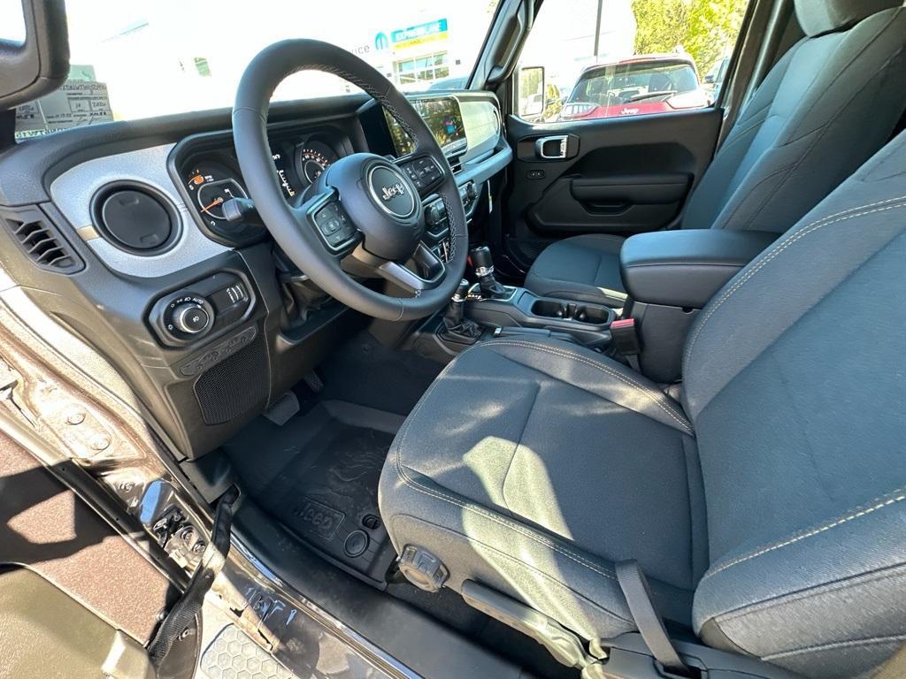 new 2026 Jeep Wrangler car, priced at $43,499