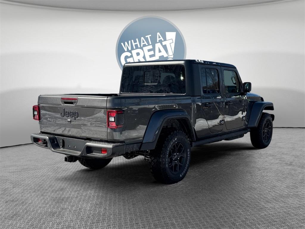 new 2026 Jeep Gladiator car, priced at $54,025