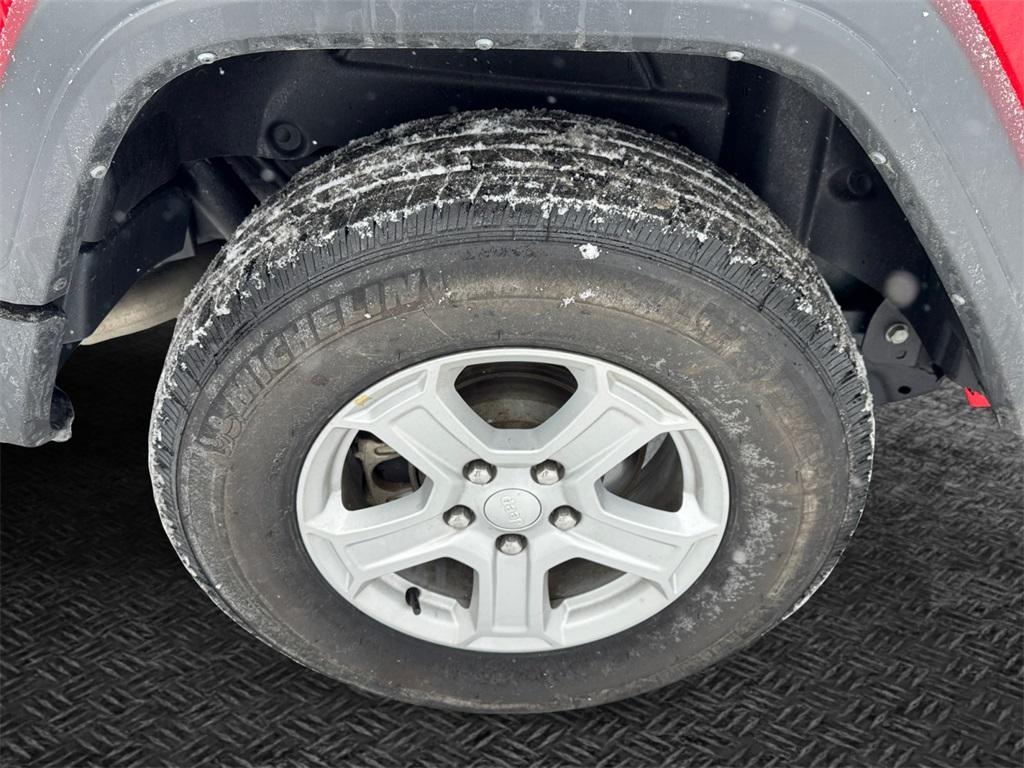 used 2022 Jeep Wrangler car, priced at $23,290