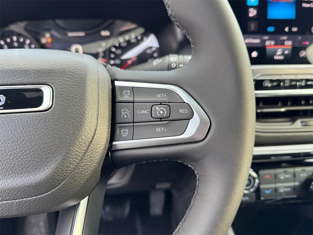 new 2026 Jeep Compass car, priced at $33,735