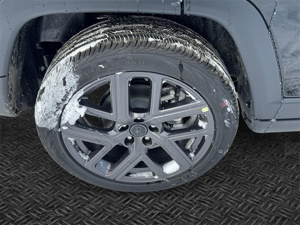 new 2026 Jeep Compass car, priced at $33,735