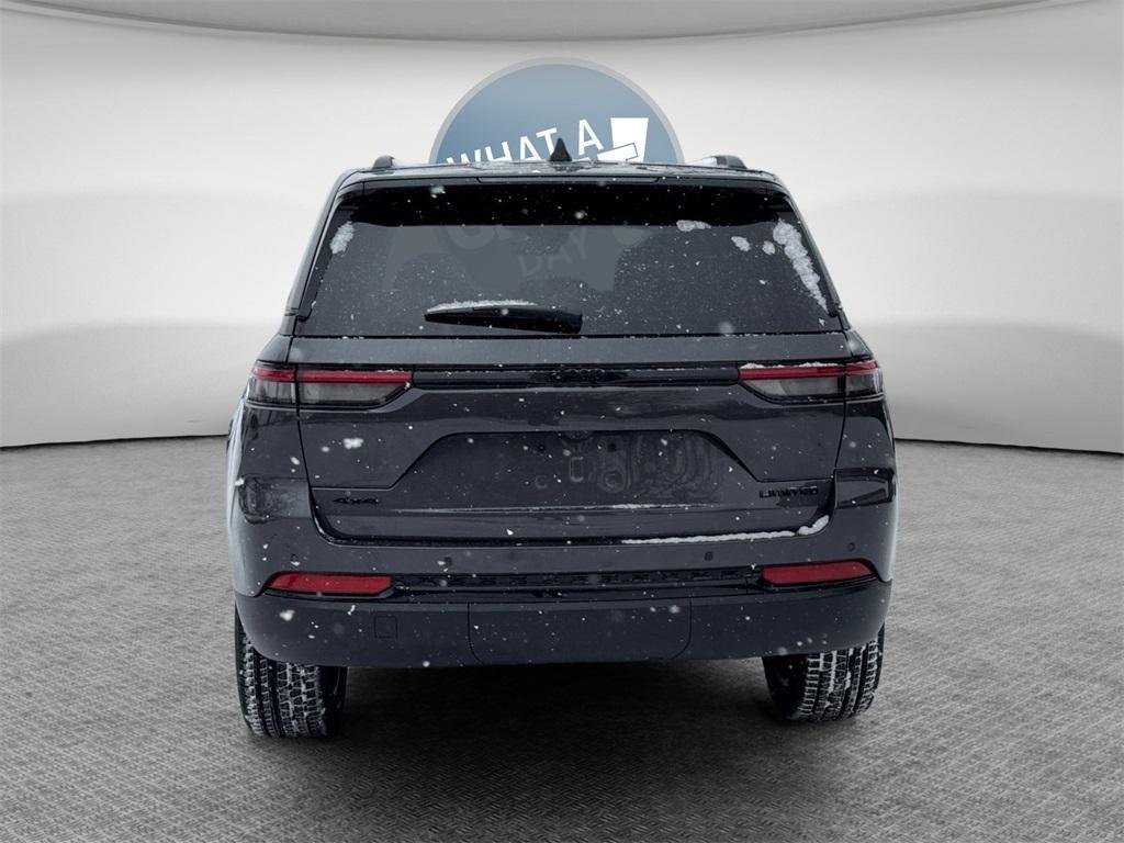new 2025 Jeep Grand Cherokee car, priced at $44,063