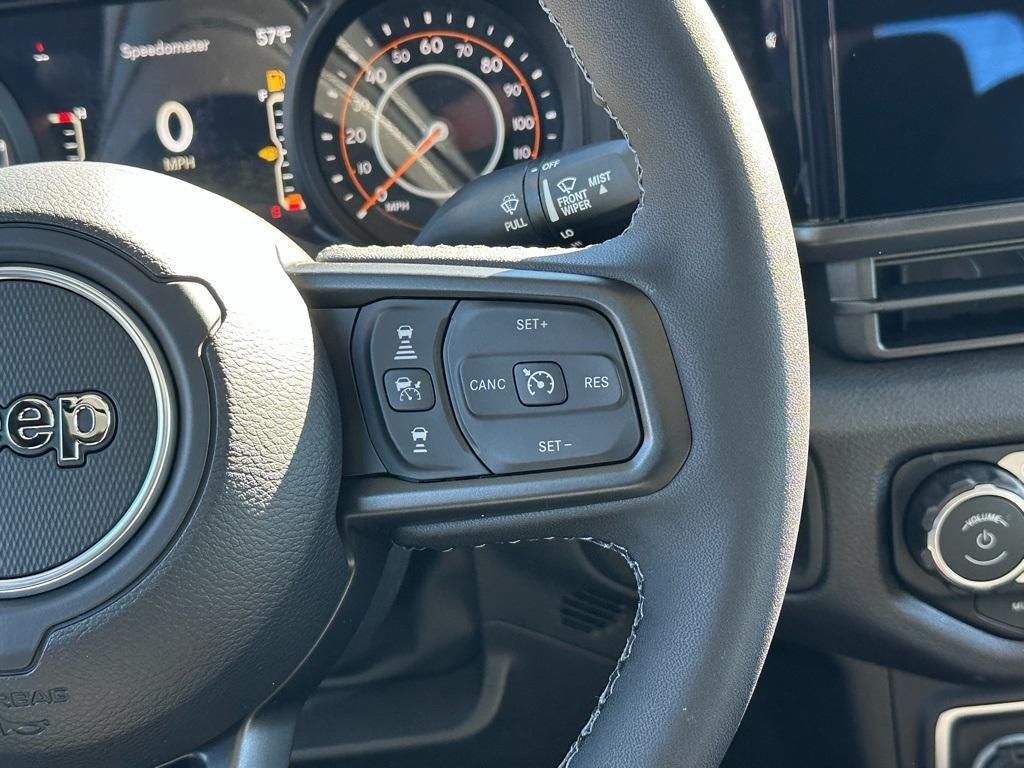 new 2026 Jeep Gladiator car, priced at $51,885