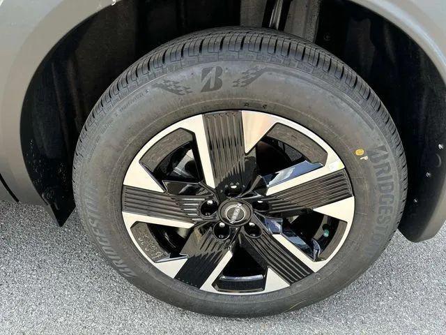 new 2026 Nissan Kicks car, priced at $28,029