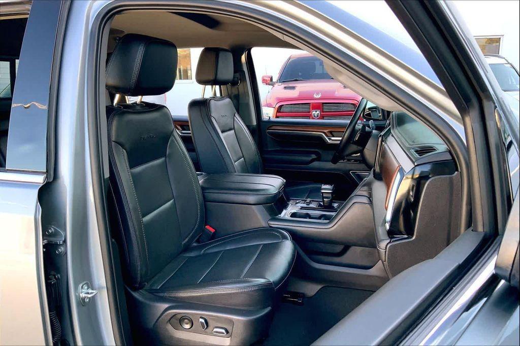 used 2023 GMC Sierra 1500 car, priced at $52,995