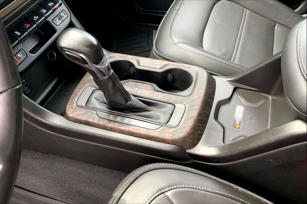 used 2022 GMC Canyon car, priced at $37,165