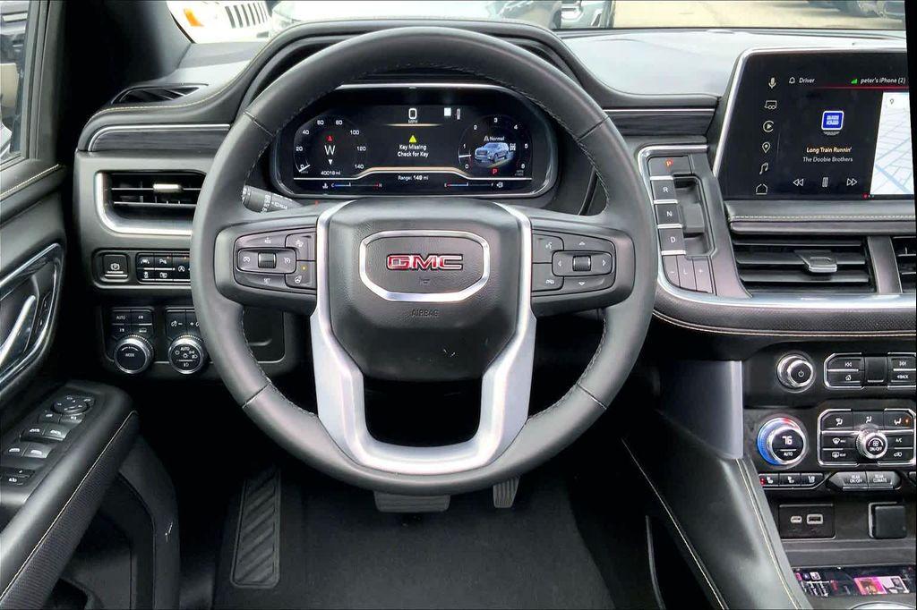 used 2023 GMC Yukon car, priced at $52,577