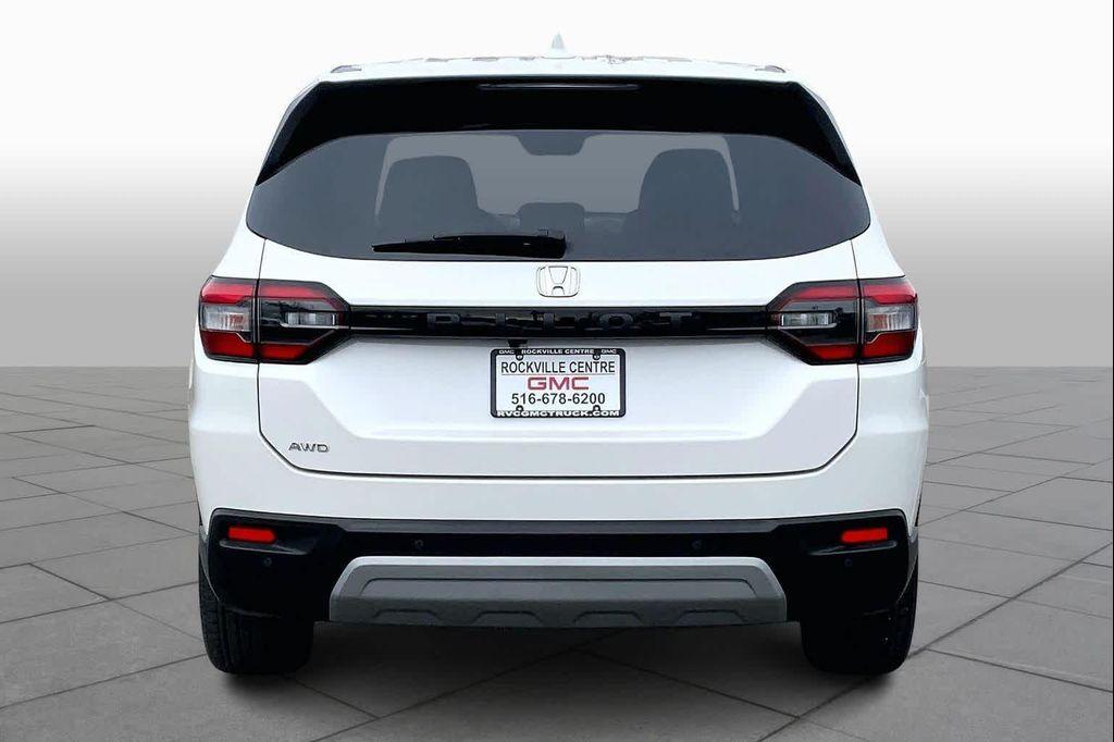 used 2023 Honda Pilot car, priced at $34,232