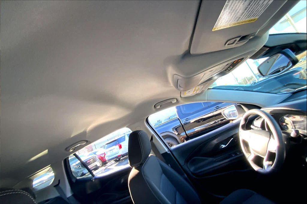 used 2023 GMC Terrain car, priced at $22,258