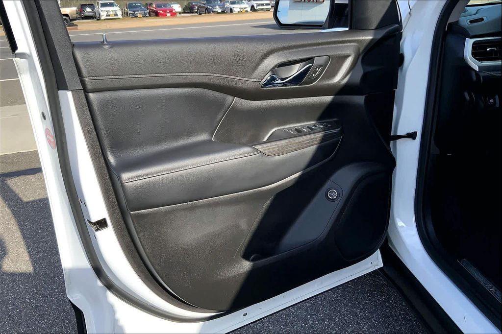 used 2019 GMC Acadia car, priced at $19,777