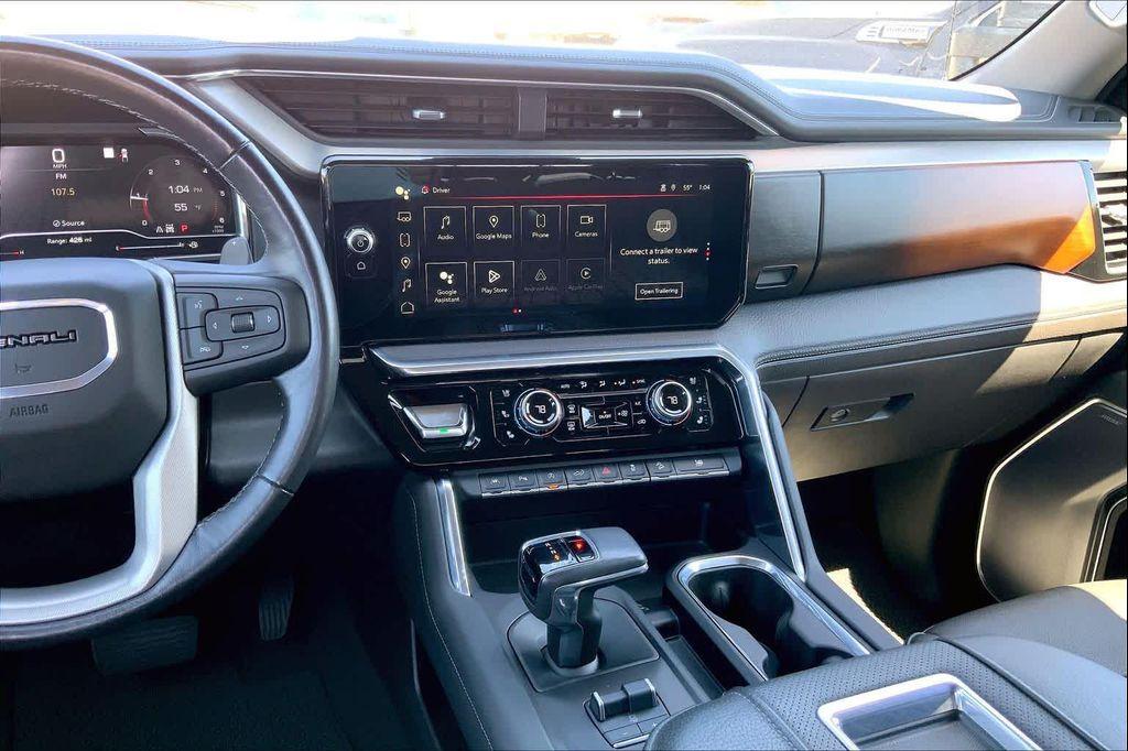 used 2022 GMC Sierra 1500 car, priced at $52,444