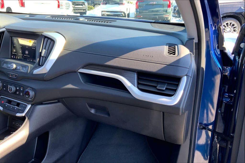 used 2023 GMC Terrain car, priced at $24,988