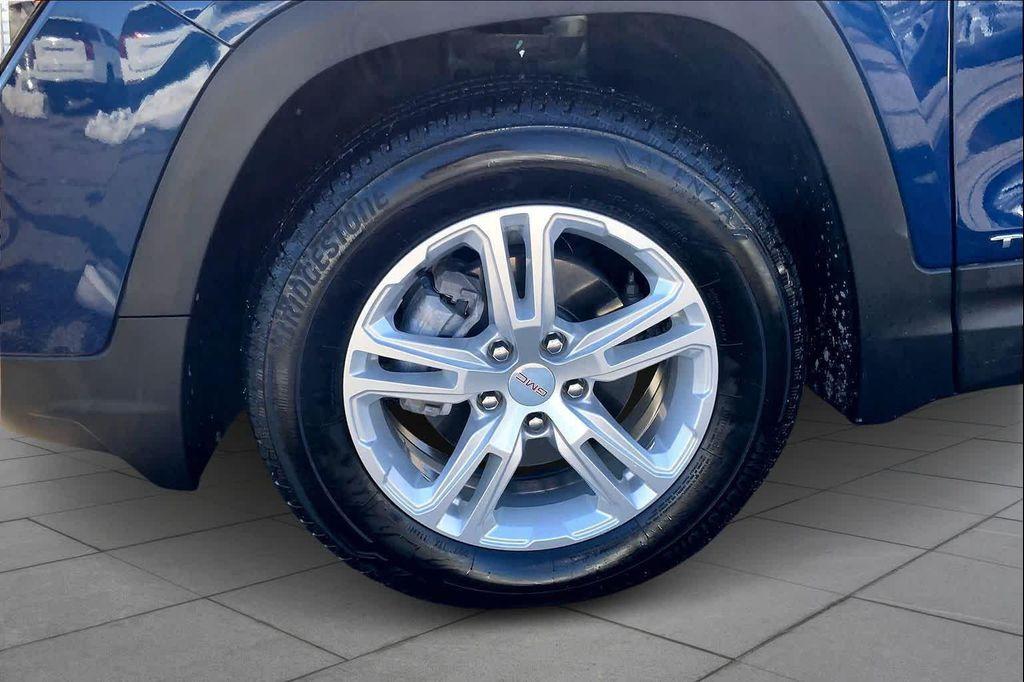 used 2023 GMC Terrain car, priced at $24,988