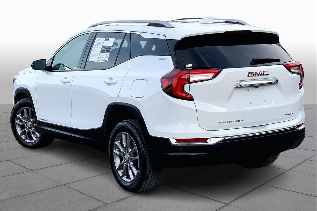 used 2022 GMC Terrain car, priced at $23,333